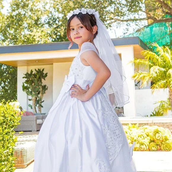 2912 Communion Dress Girls Elegant illusion top satin cap sleeve T-length 6-16