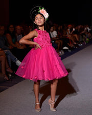 1 VIP GUEST TICKET - VALENTINE'S RUNWAY SHOW ORLANDO, FL FEBRUARY 11TH 2024
