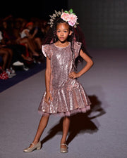 NEW YORK FASHION WEEK SEPTEMBER 2024 MODEL FEE COCKTAIL COLLECTION